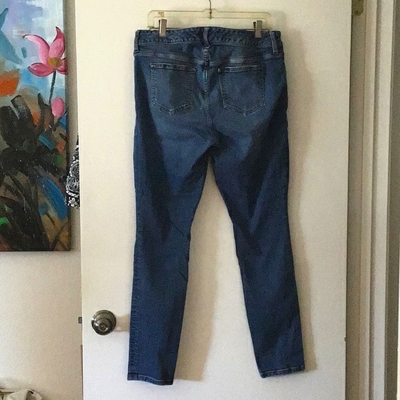 Torrid Premium Skinny Distressed Jeans Size 12 - Picture 6 of 11